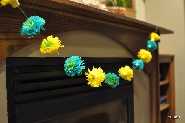 How to Make Paper Flower Garlands
